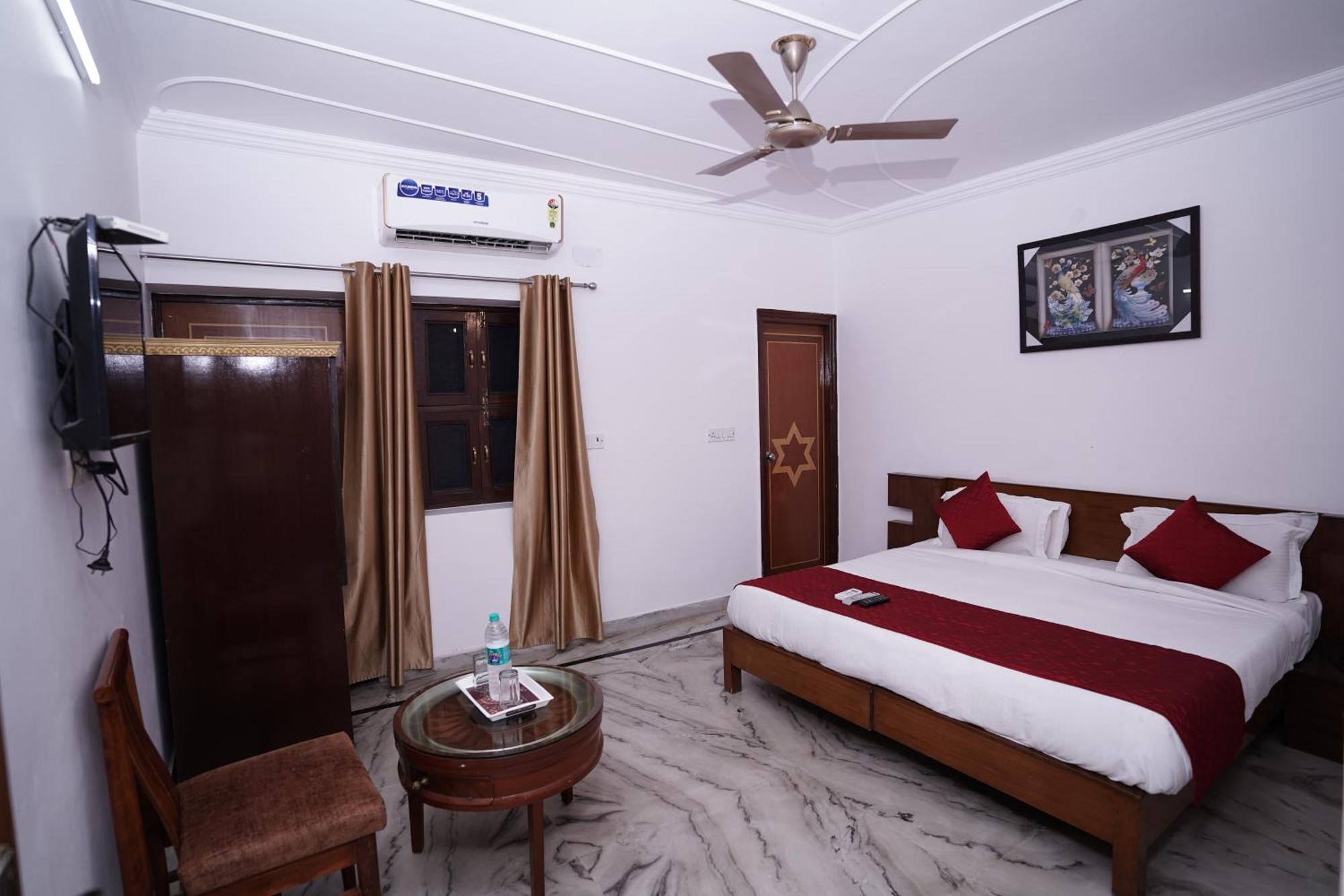 Hotel Lecston @Yashobhoomi Dwarka Sector - 25 Metro Station Delhi (National Capital Territory of India) Exterior foto