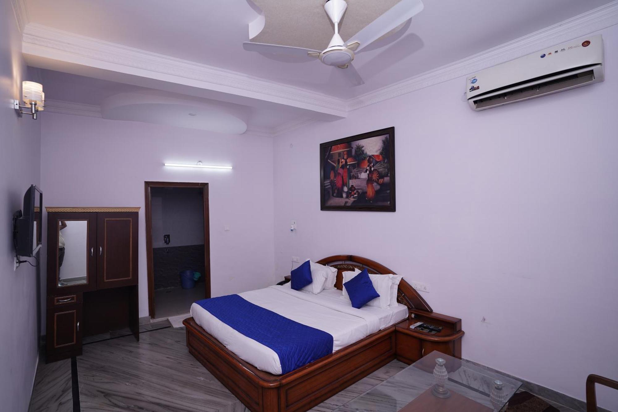 Hotel Lecston @Yashobhoomi Dwarka Sector - 25 Metro Station Delhi (National Capital Territory of India) Exterior foto