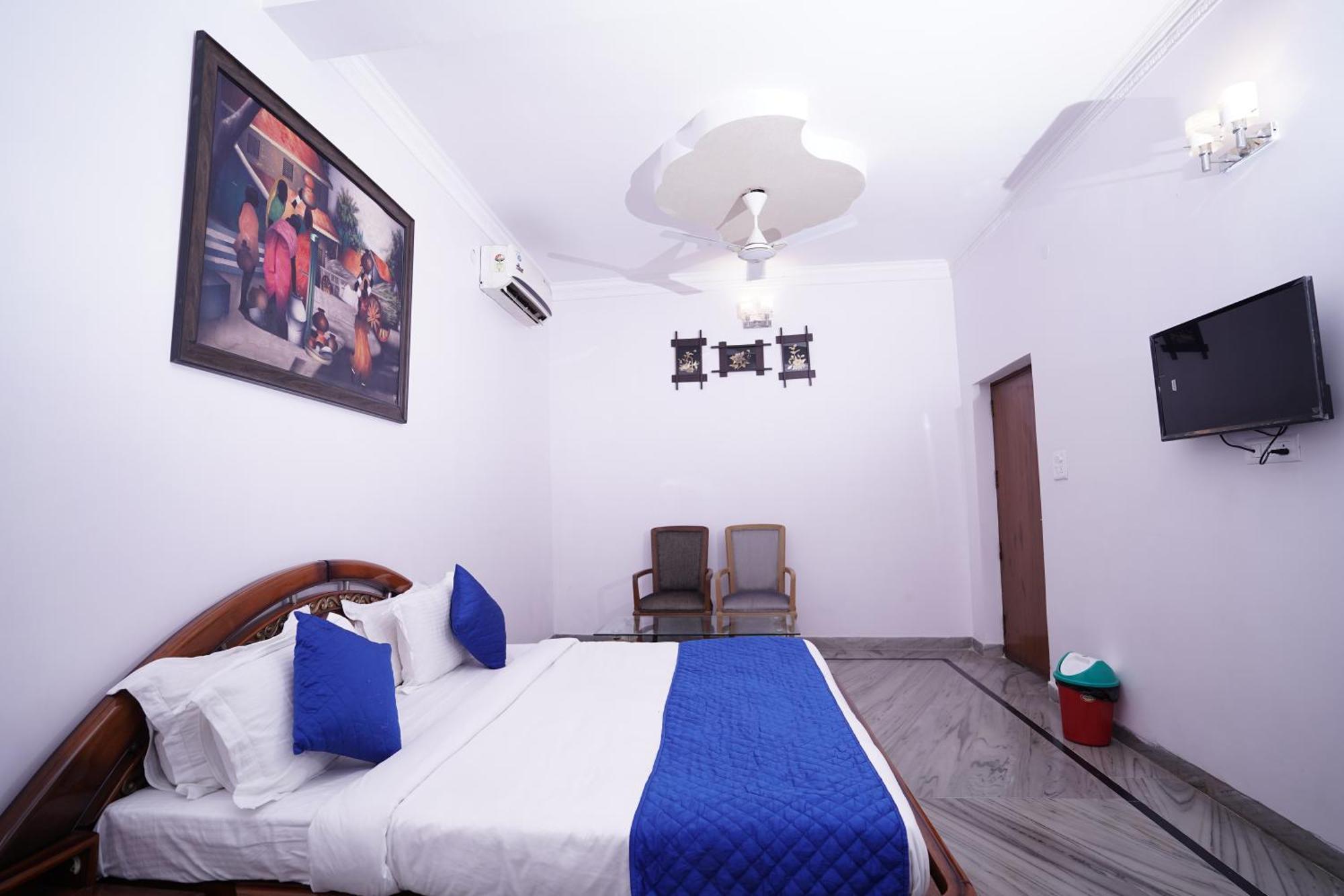Hotel Lecston @Yashobhoomi Dwarka Sector - 25 Metro Station Delhi (National Capital Territory of India) Exterior foto